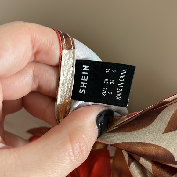 Shein Dress - Picture 5 of 5